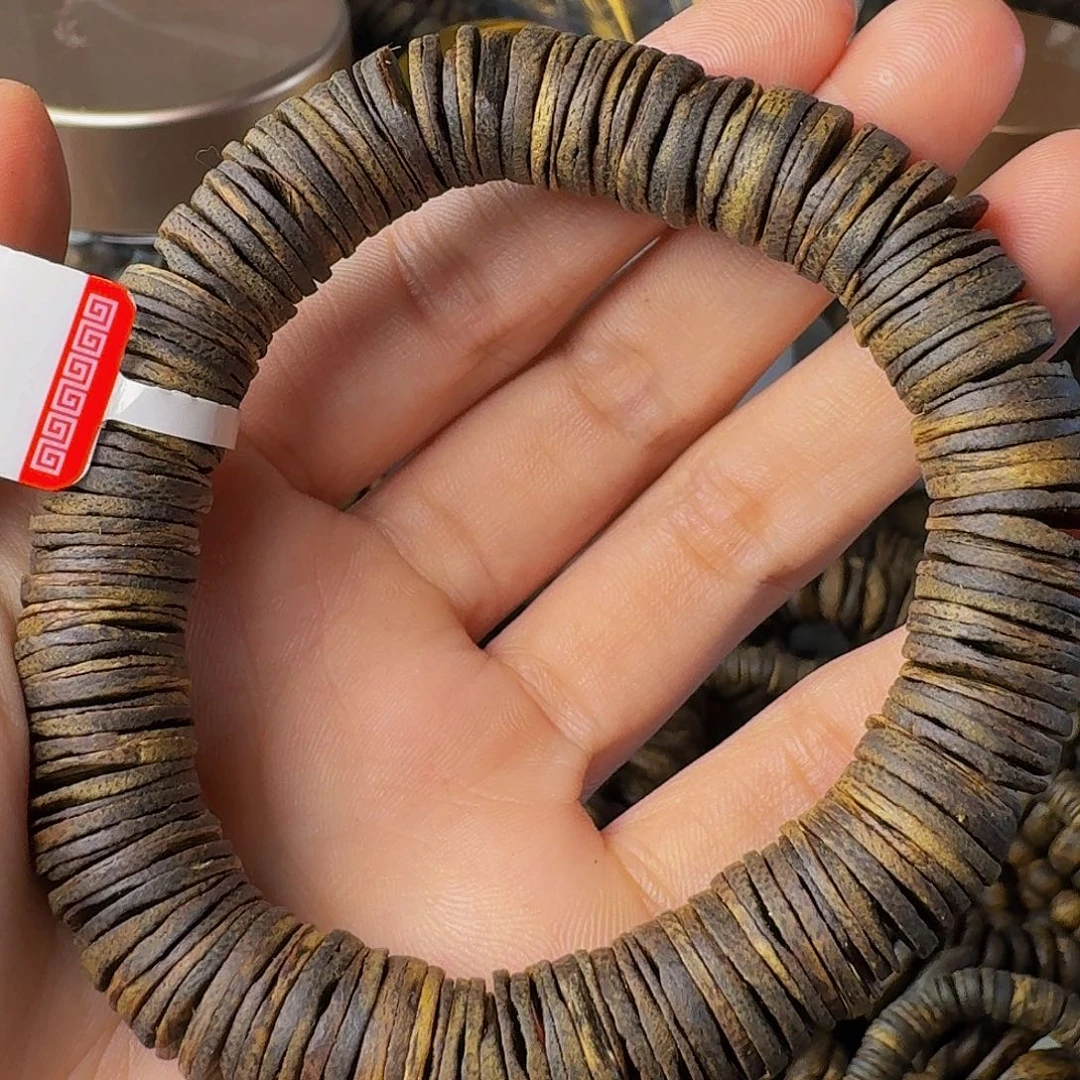 沉香手串沉水1:2虫漏红油20克