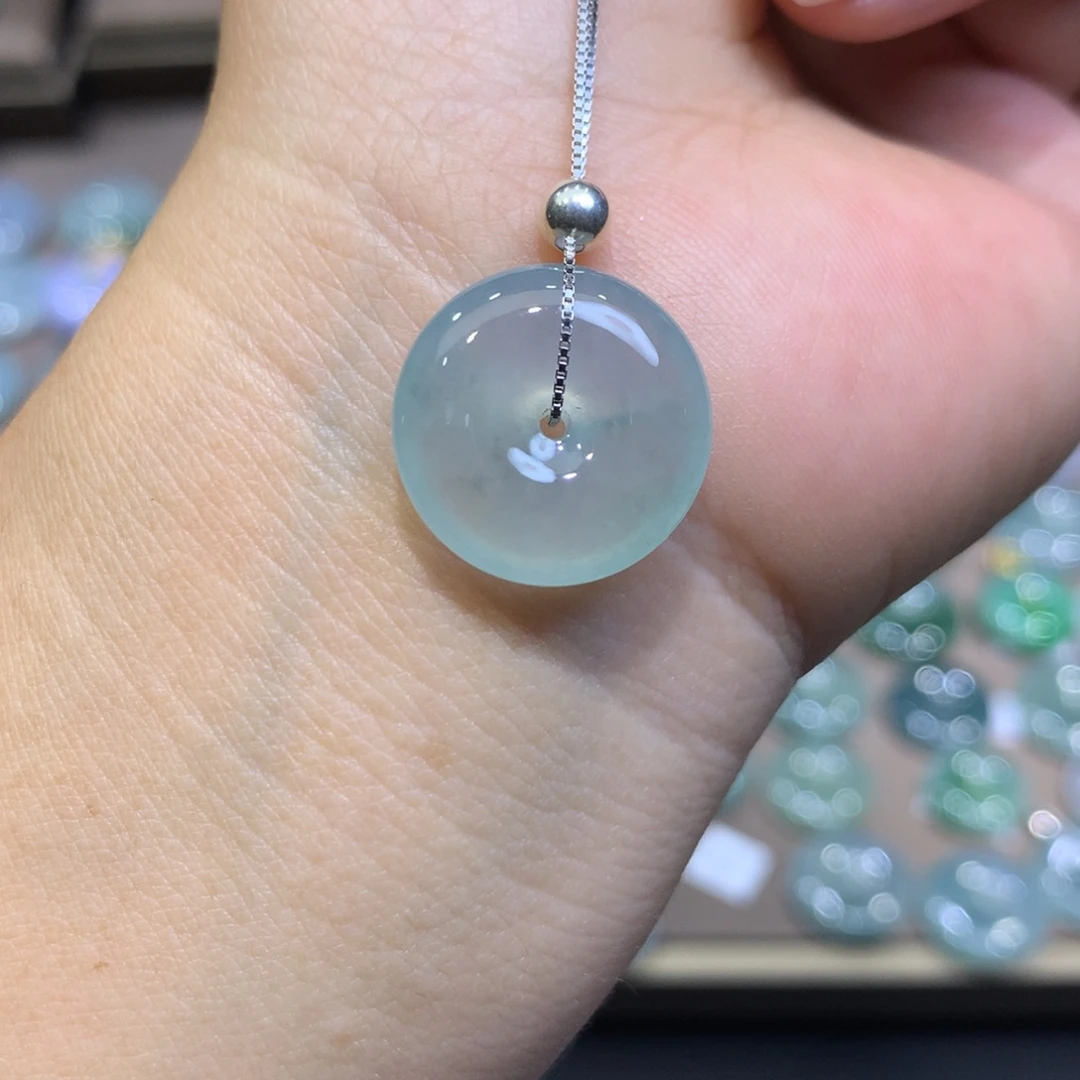 翡翠未镶嵌颈饰平安扣17.5*5.6