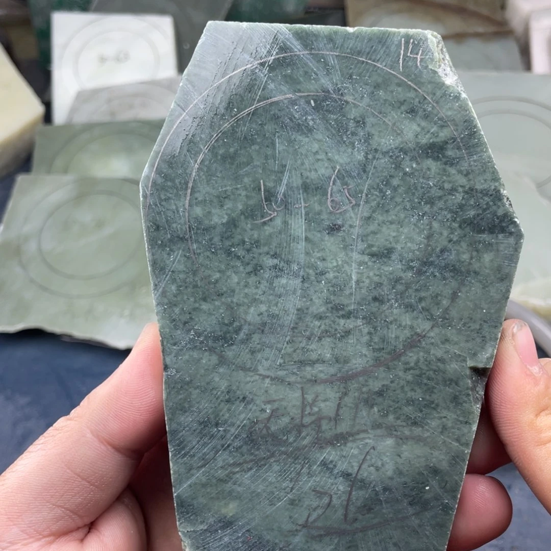 和田玉未镶嵌珠宝奇石定制手镯