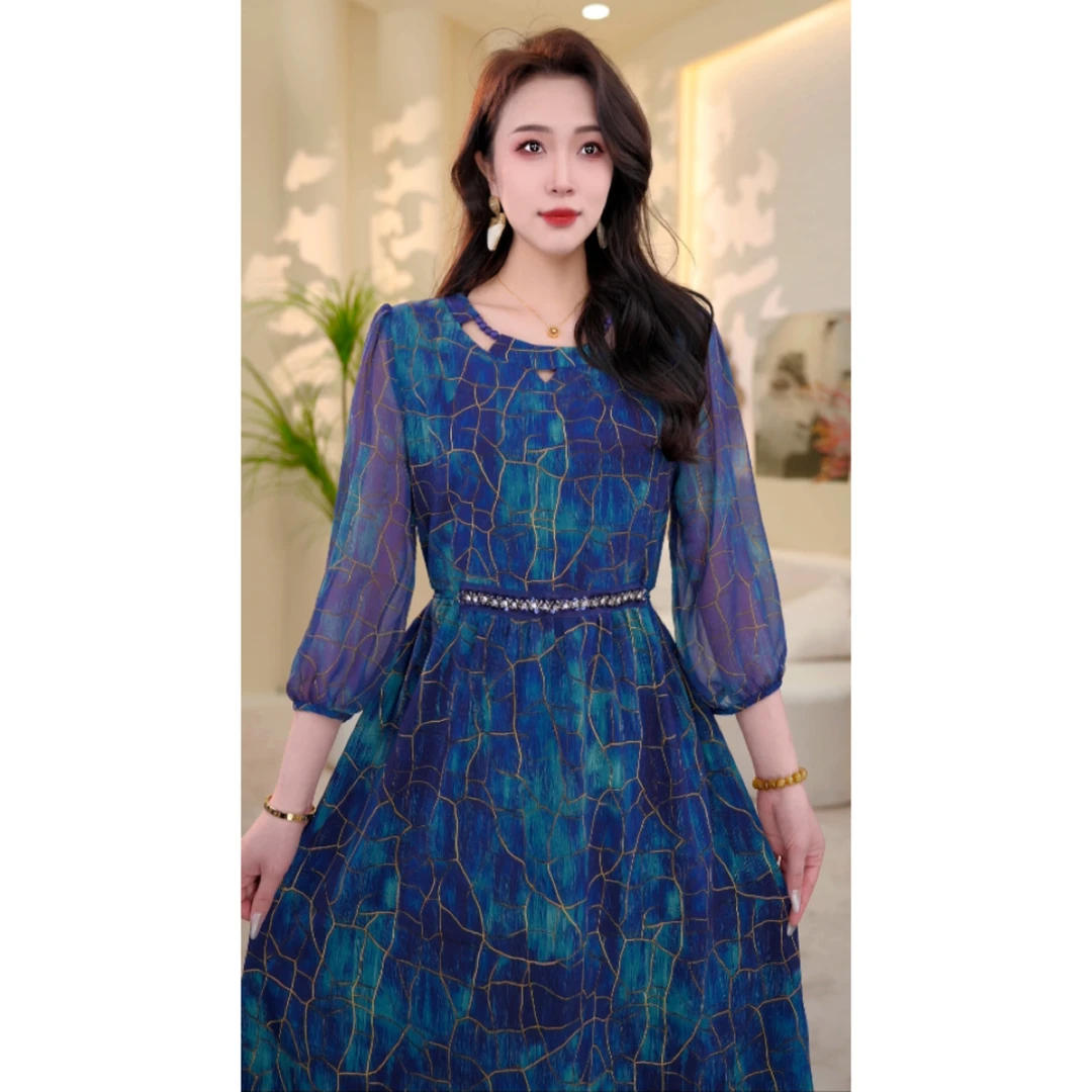 蓝纹幻彩连衣裙高贵显瘦新款夏季中年妈妈装法式中长款-娜娜