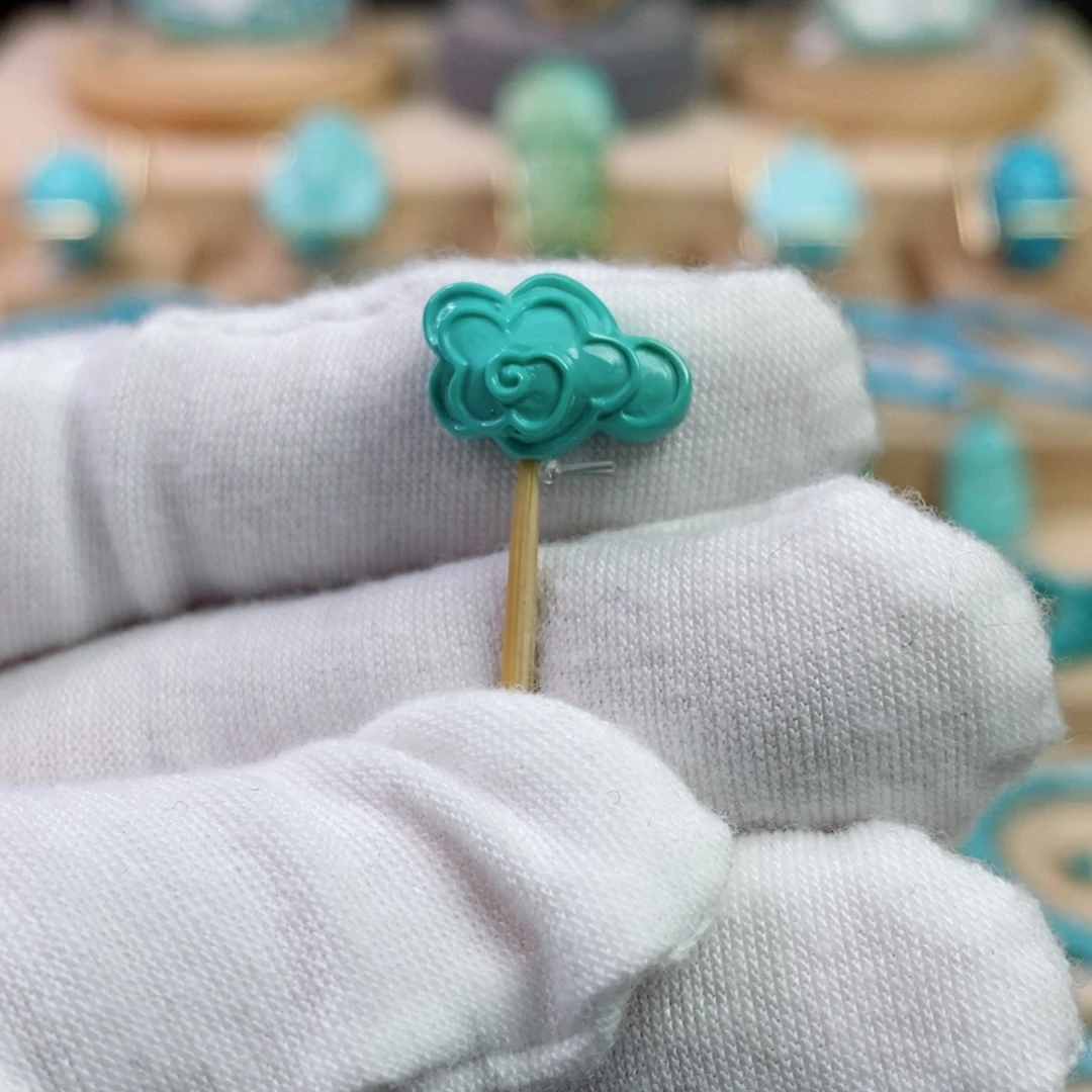 绿松石未镶嵌珠宝奇石