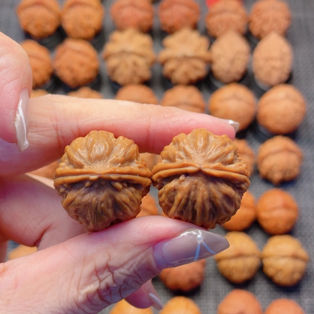 文玩核桃把件西瓜八棱