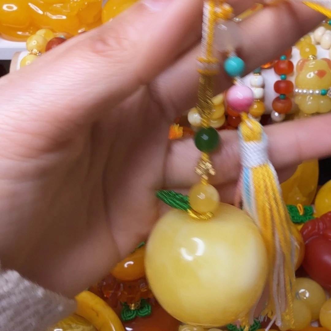 *****非金属苹果车挂单颗