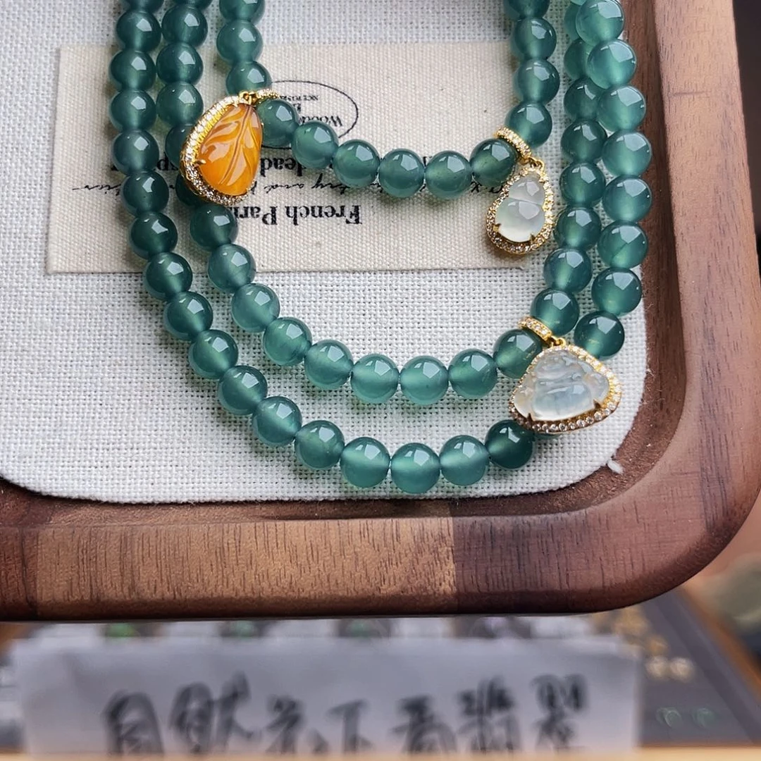 吊坠(不含链)18K金镶嵌翡翠缅料A货 中地大质检发货
