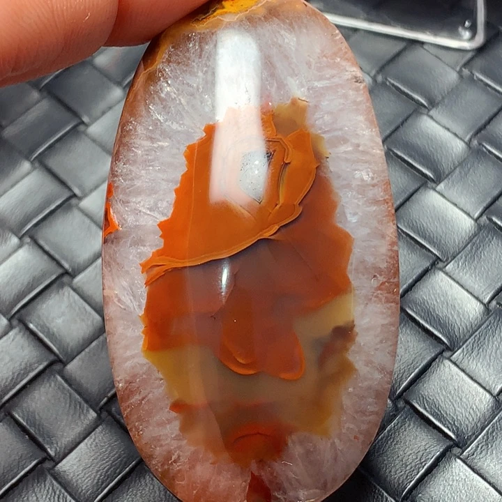 玛瑙/玉髓颈饰未镶嵌酉***钫