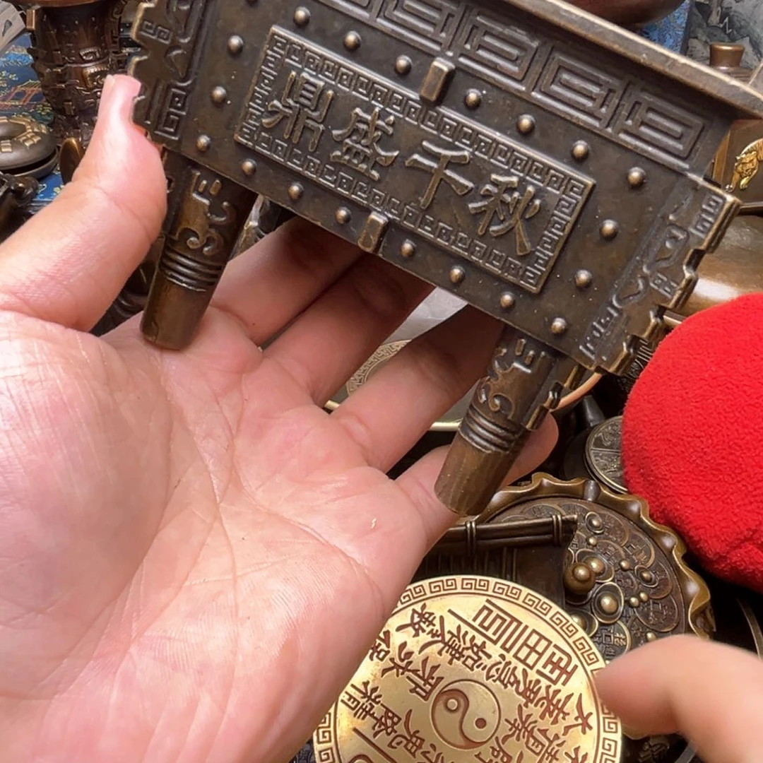 精美铜器点击下单