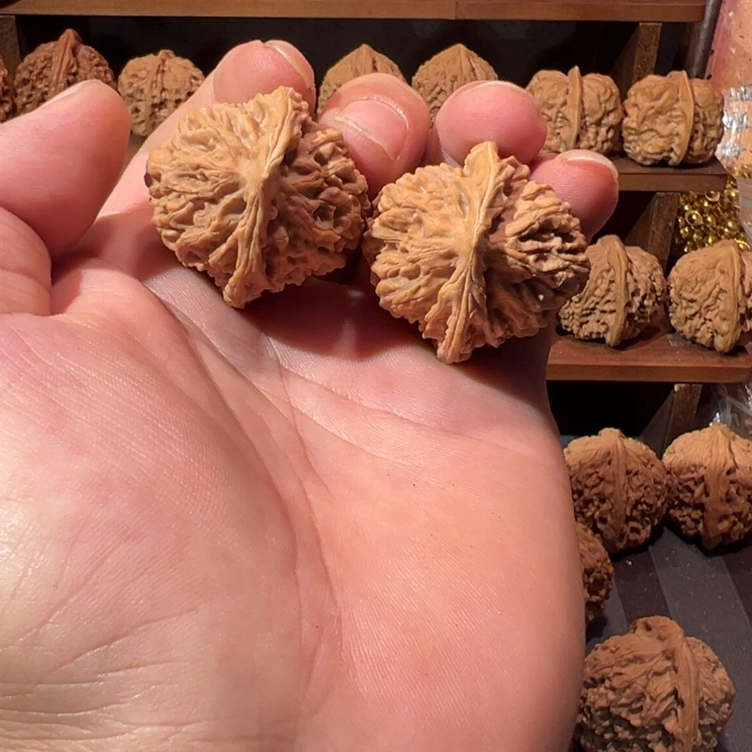 把件文玩核桃野生核桃36全品