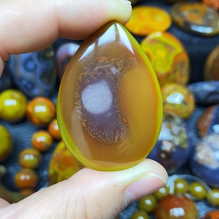 玛瑙/玉髓未镶嵌颈饰