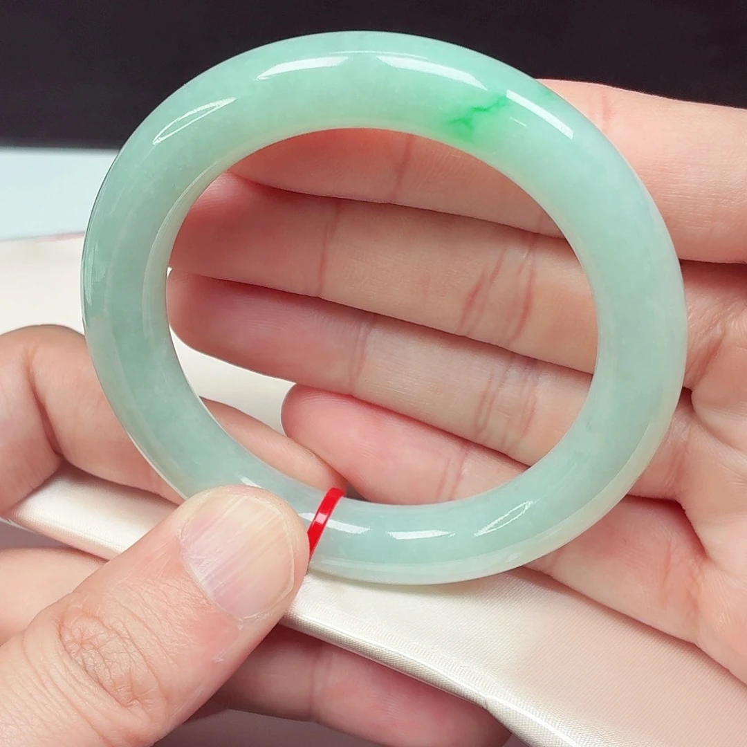 翡翠未镶嵌手镯55圈