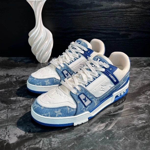 99新 LouisVuitton/路易威登 0862/43码/白蓝牛仔Trainer板鞋