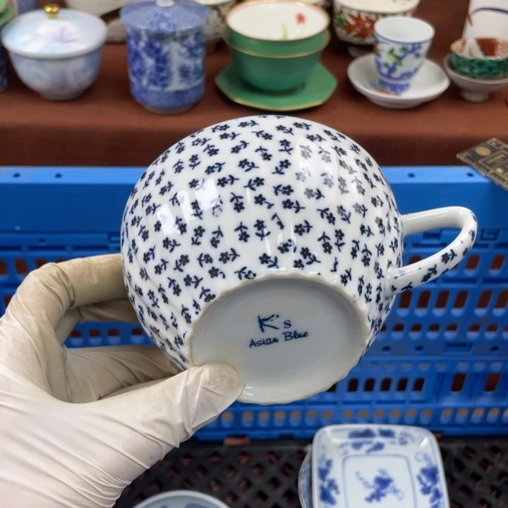 他家瓷器真美…开播了