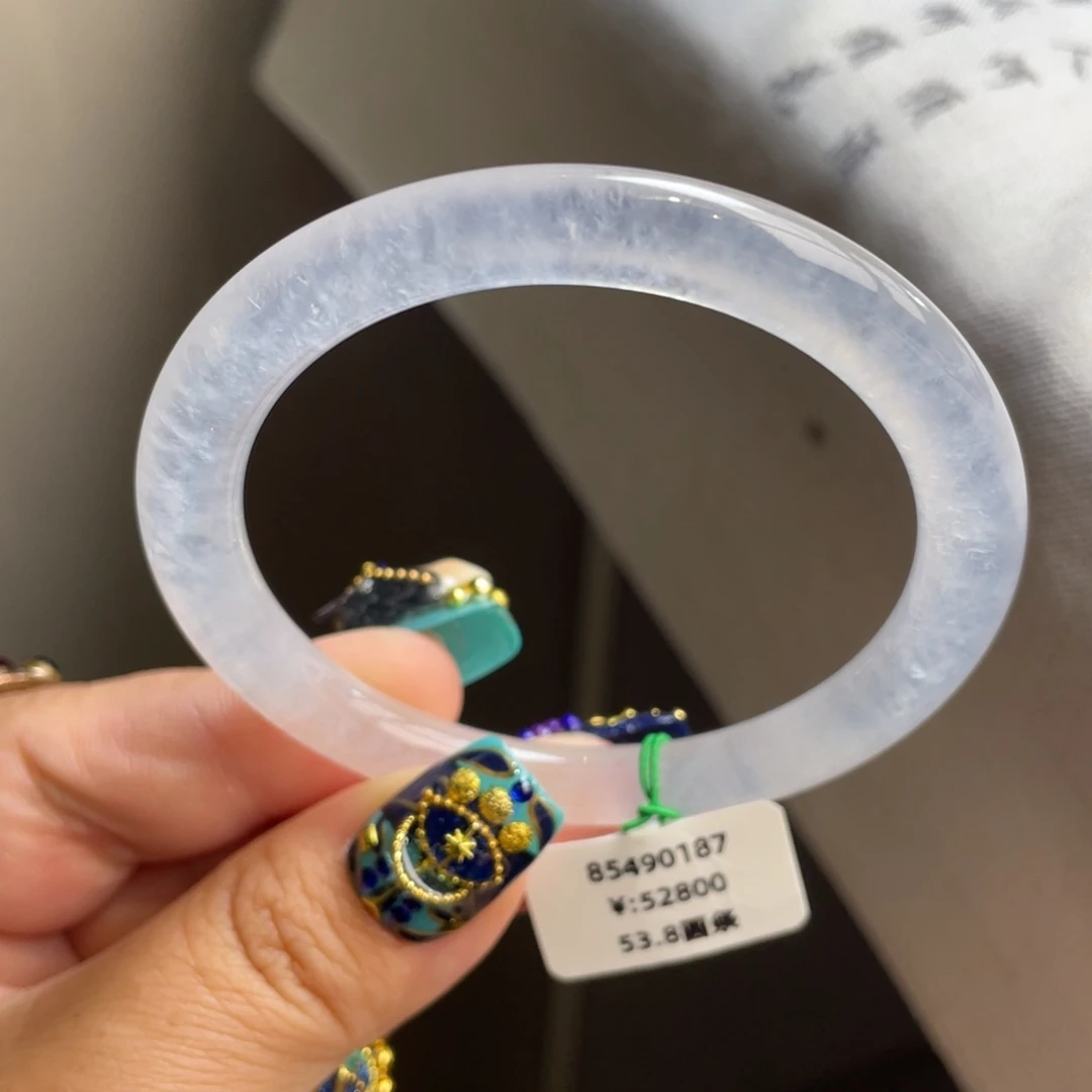 翡翠手镯未镶嵌一手）高冰白月光美人条