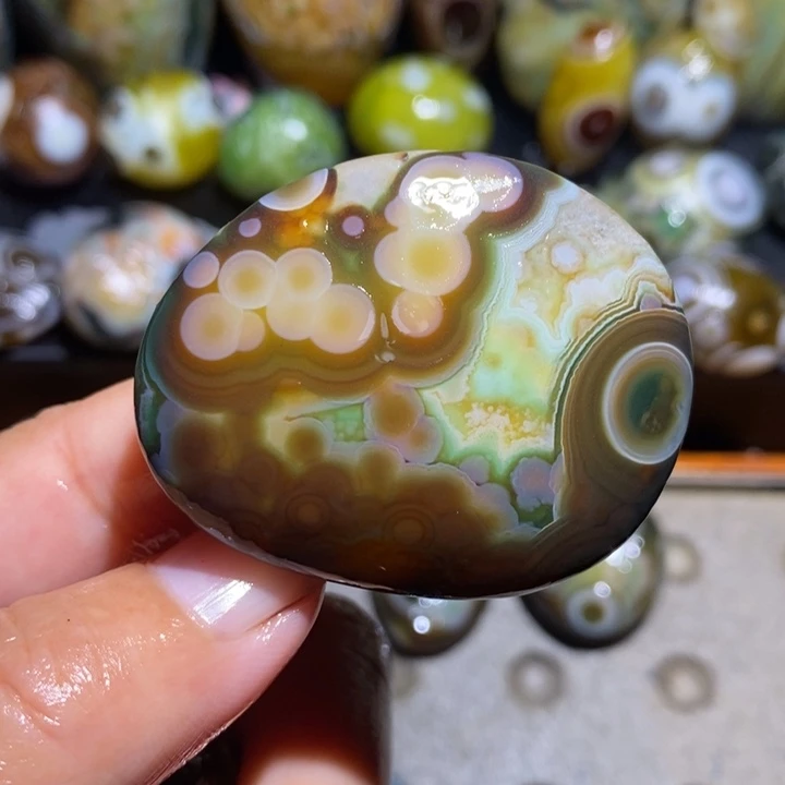 未镶嵌玛瑙/玉髓珠宝半成品64