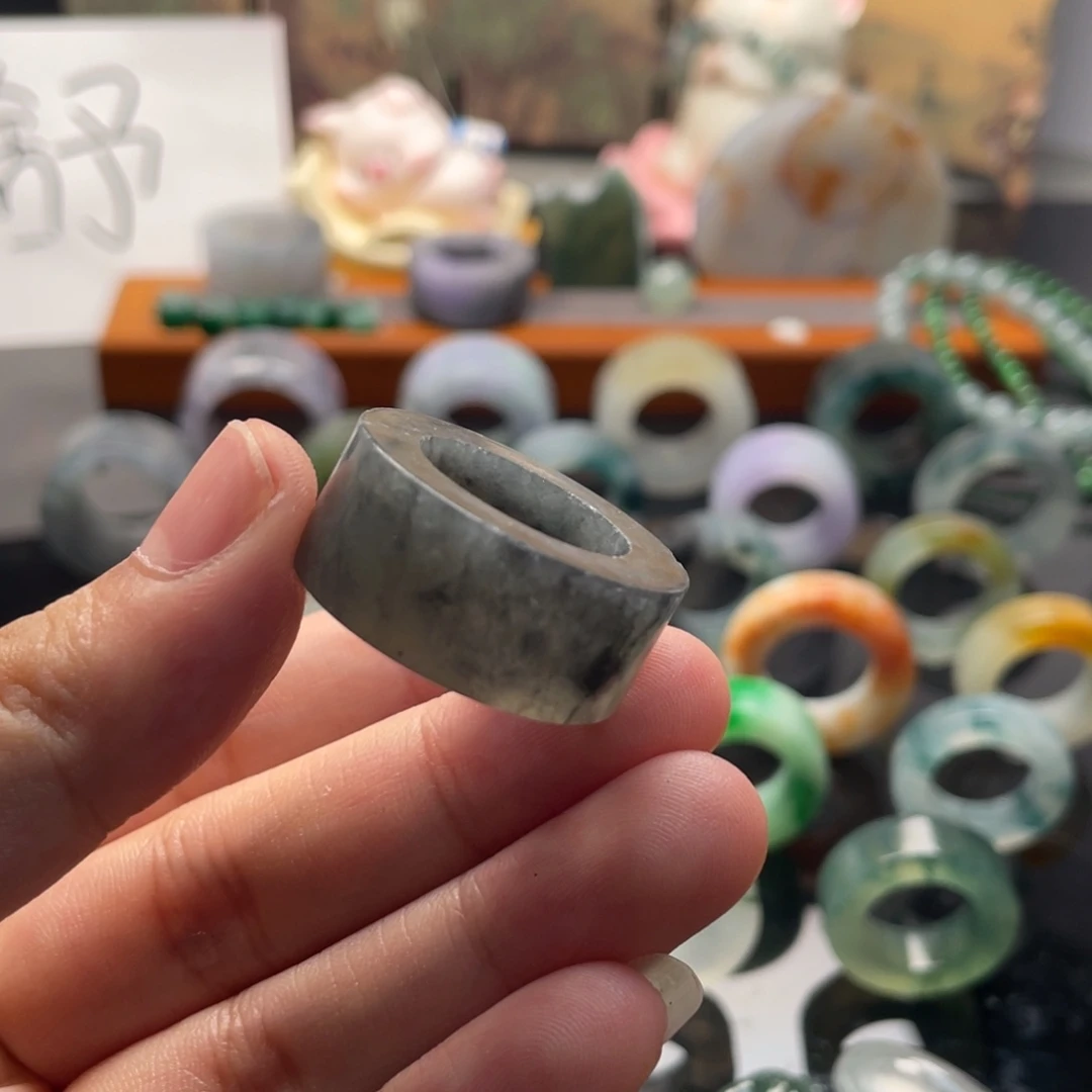 未镶嵌定制翡翠宽版乌鸡