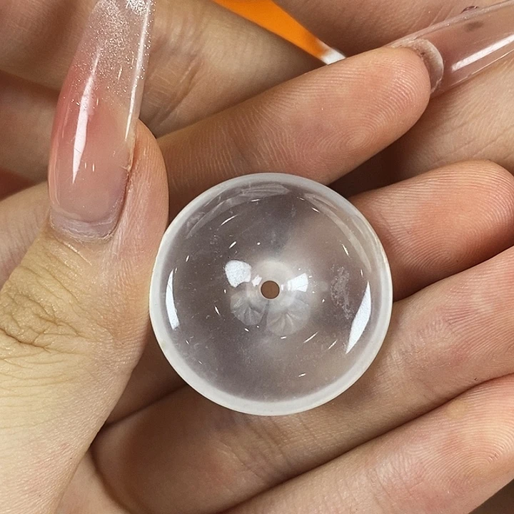 石英质玉未镶嵌颈饰