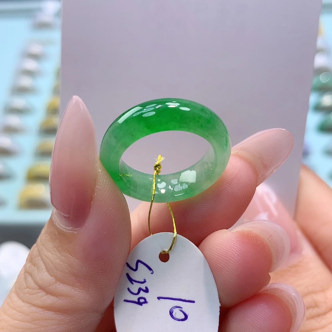 未镶嵌戒指翡翠10圈
