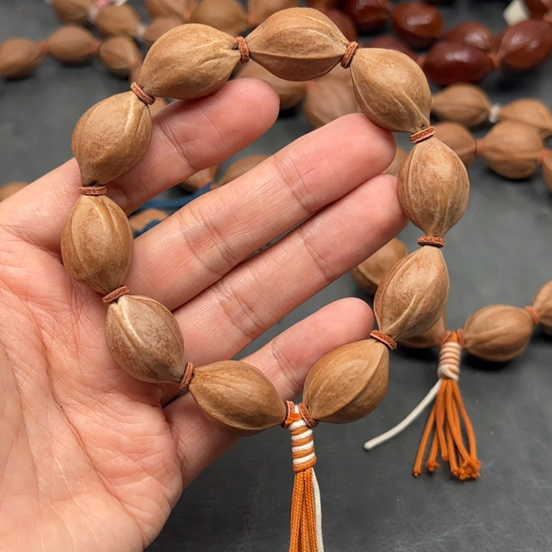 手串橄榄核1.6✖️2.5头货