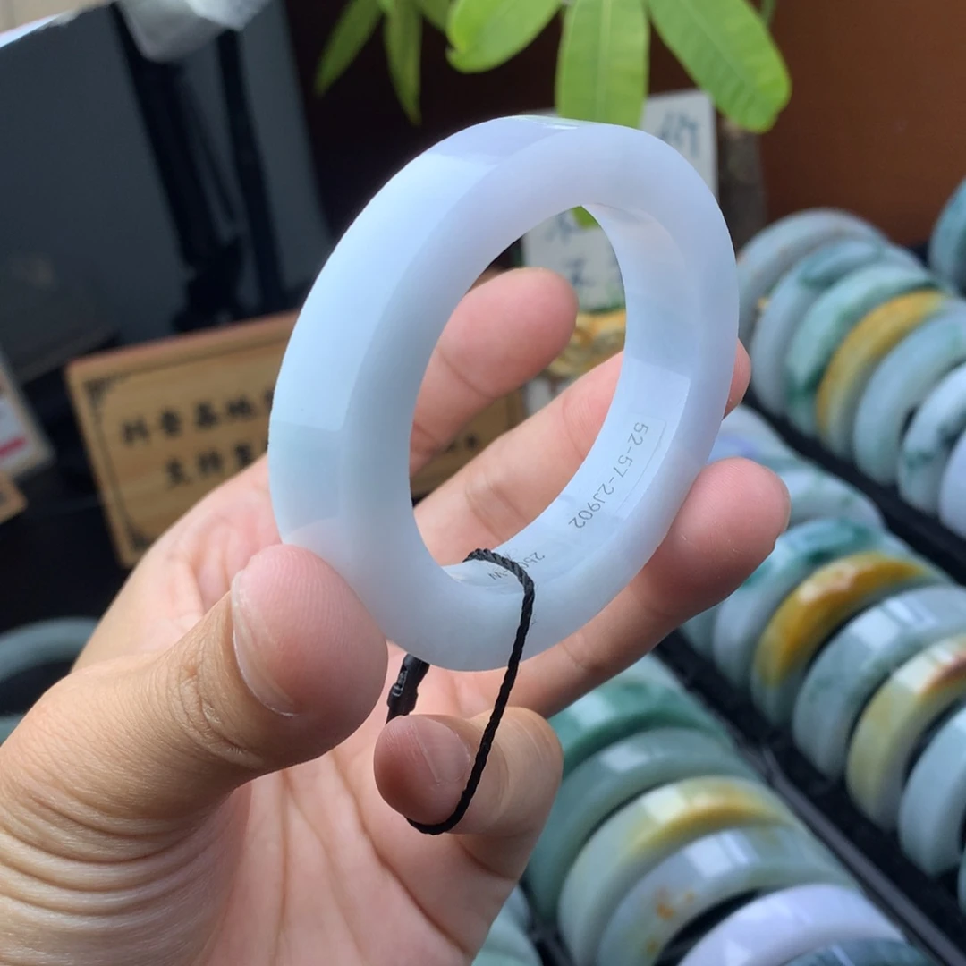 未镶嵌手镯定制翡翠定制手镯