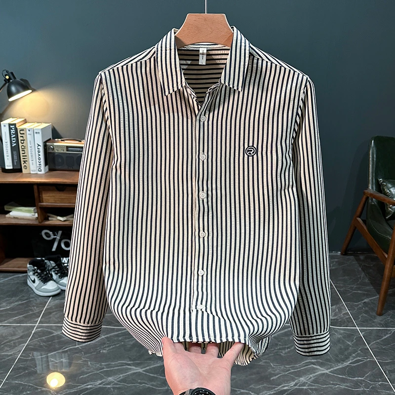 潮牌日系条纹清新长袖衬衫男士秋季时尚潮流百搭文艺休闲宽松衬衣