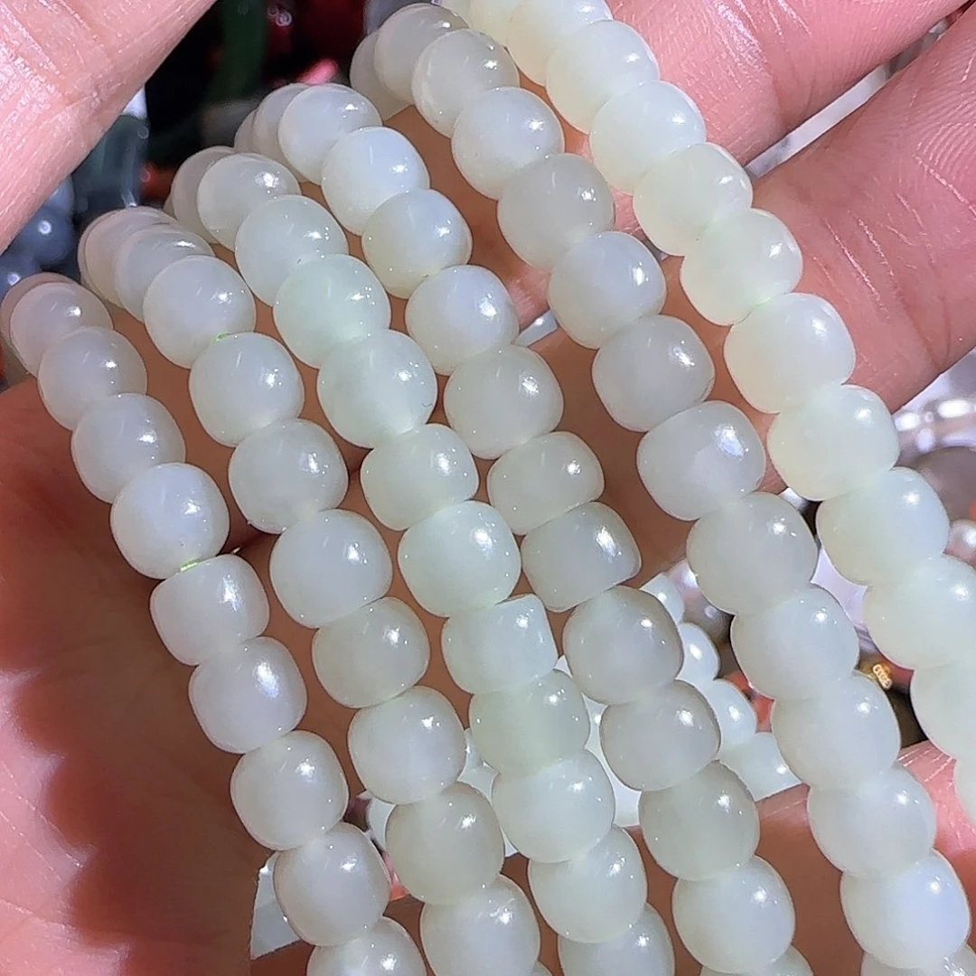 手串未镶嵌和田玉6mm浅晴水一条大漏干净