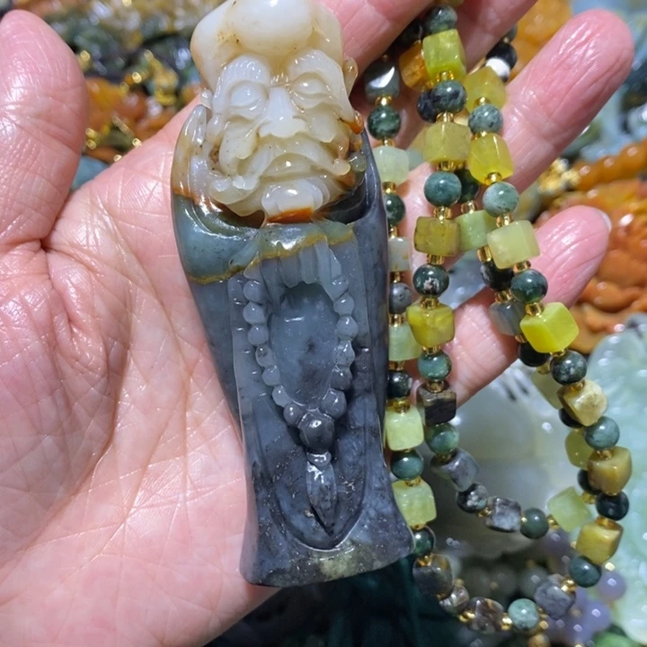 岫玉岫玊吊坠未镶嵌