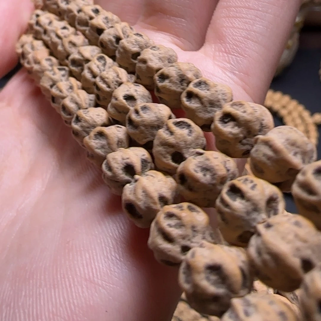 柏香籽/百香籽吊坠文**生