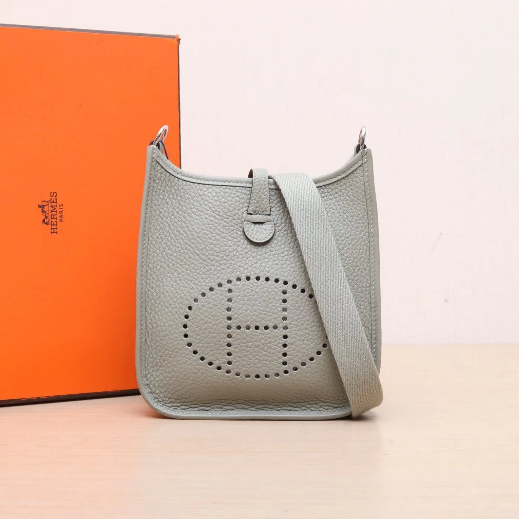 99新 Hermes/爱马仕 【双双】伊芙琳Mini 16 Q1鼠尾草绿 TC皮 U刻