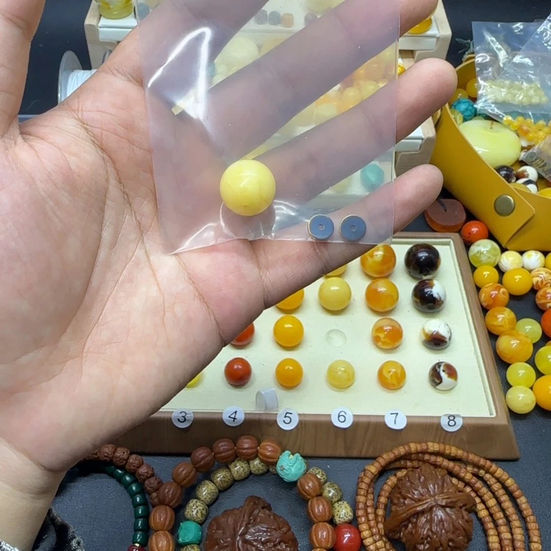 我***困琥珀未镶嵌裸石..