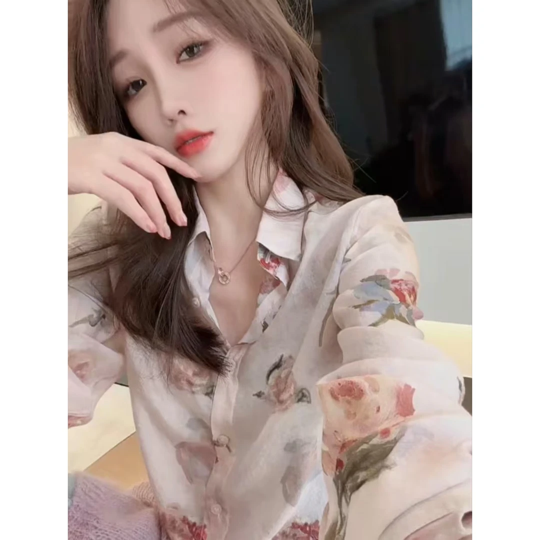 法式chic港风气质设计感碎花小衫女人味显白显瘦长袖衬衫女春秋季