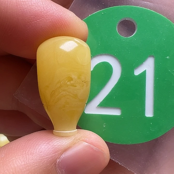 未镶嵌蜜蜡裸石11.2m m