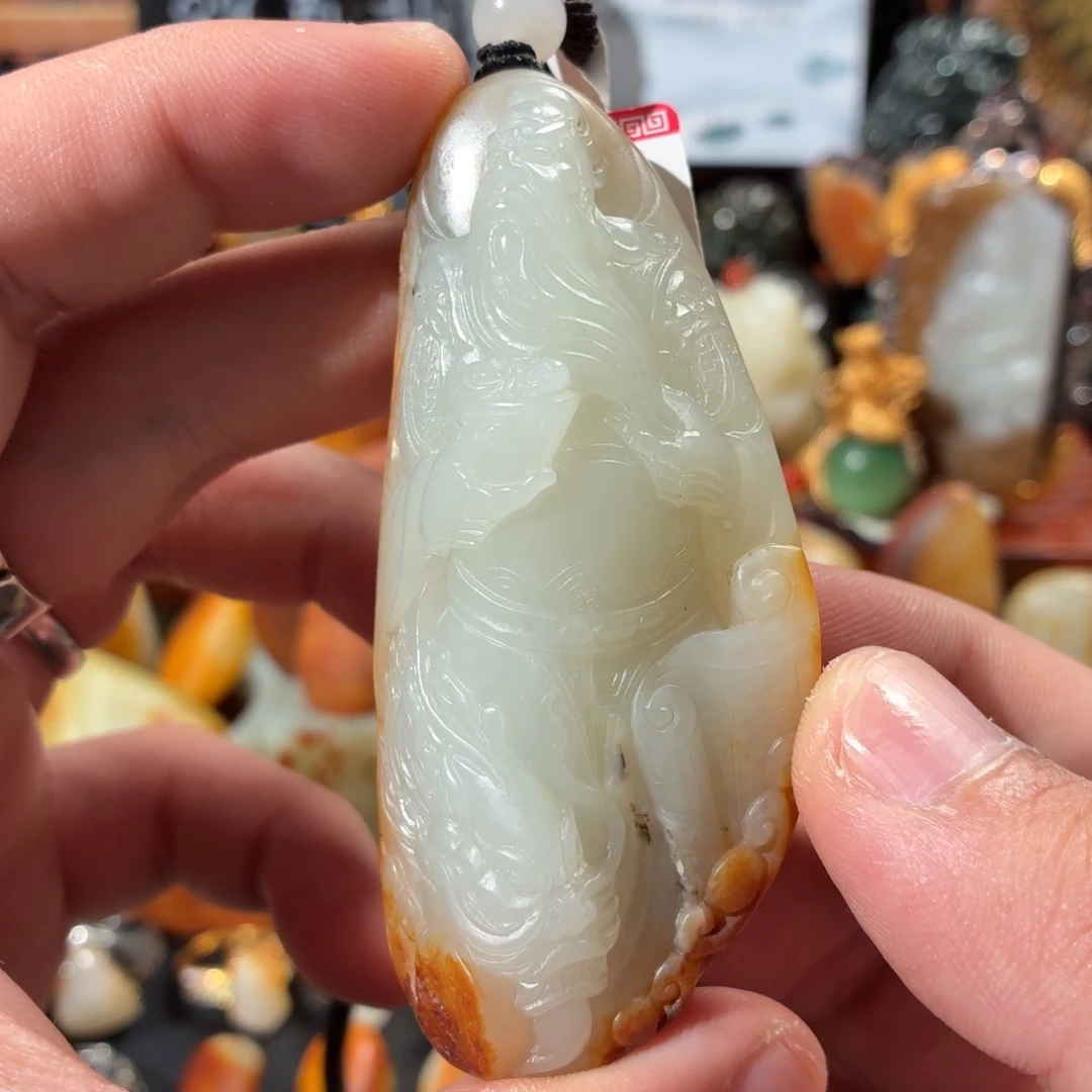 和田玉未镶嵌把件100.5g