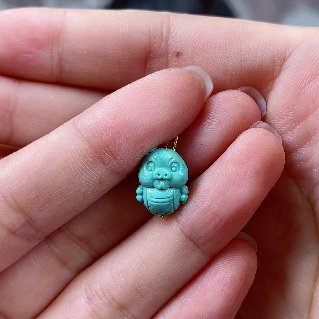 未镶嵌绿松石珠宝奇石