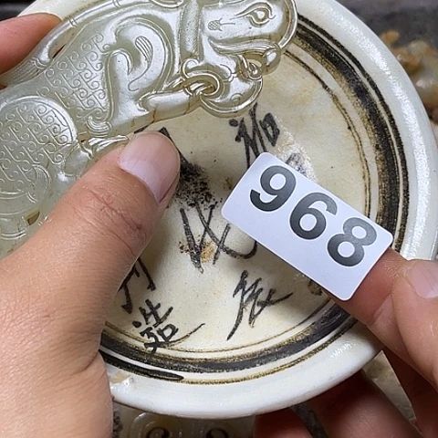 瓷片马*瓷器制作过程是根据不同