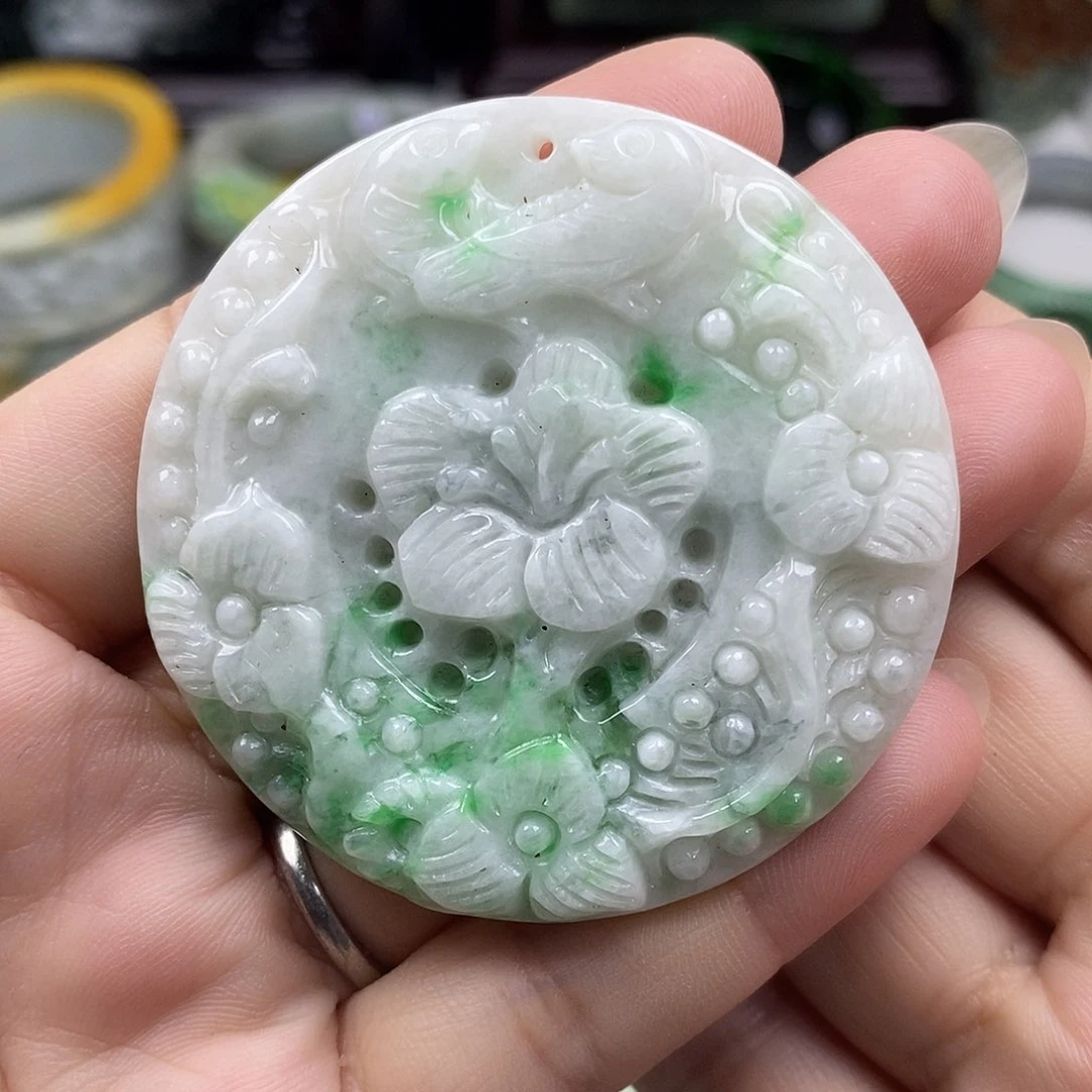 颈饰未镶嵌翡翠牌子