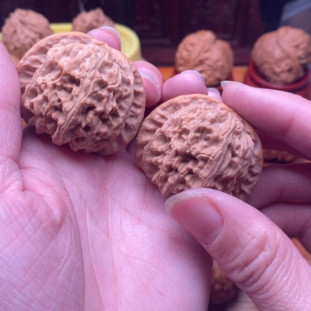 文玩核桃吊坠帝**客白狮子42