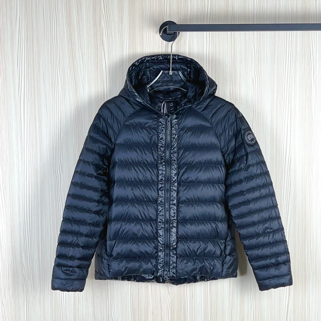 99新 加拿大鹅 羽绒服 尺码XS 成色看直播 GSS25937