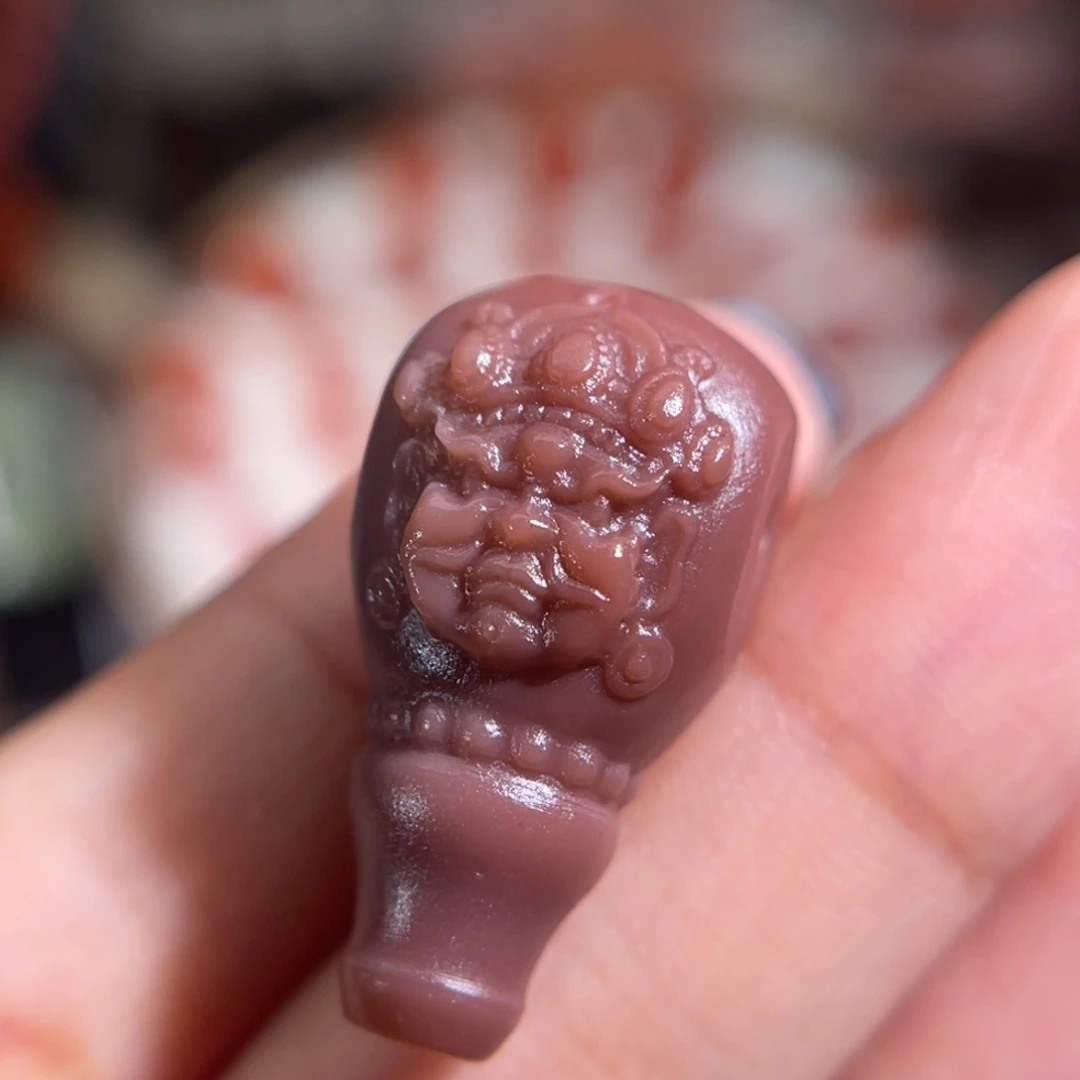 玛瑙/玉髓未镶嵌黄财神三通 对孔 12.8mm