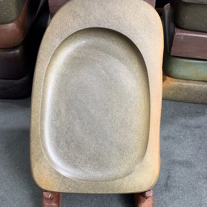 广东肇庆原石端砚