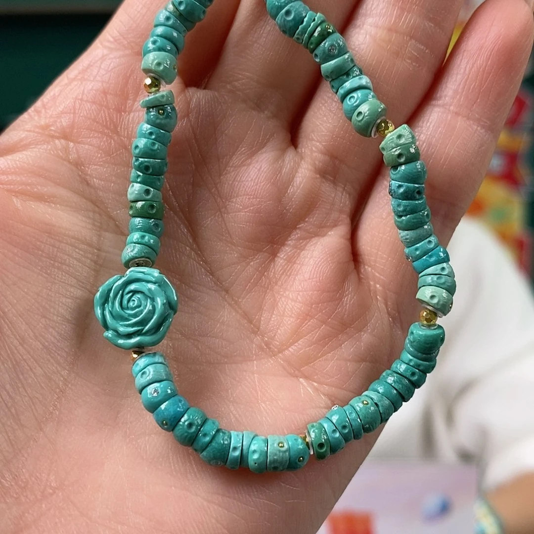 绿松石未镶嵌珠宝奇石