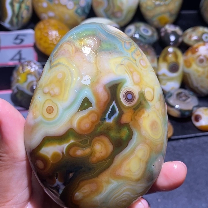 玛瑙/玉髓未镶嵌珠宝半成品19