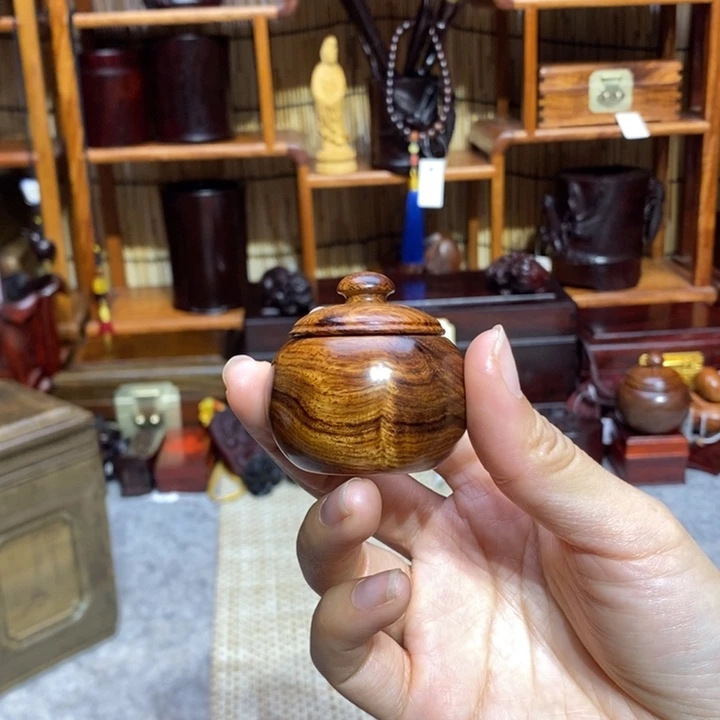 X***u家具香枝木类海南黄花梨