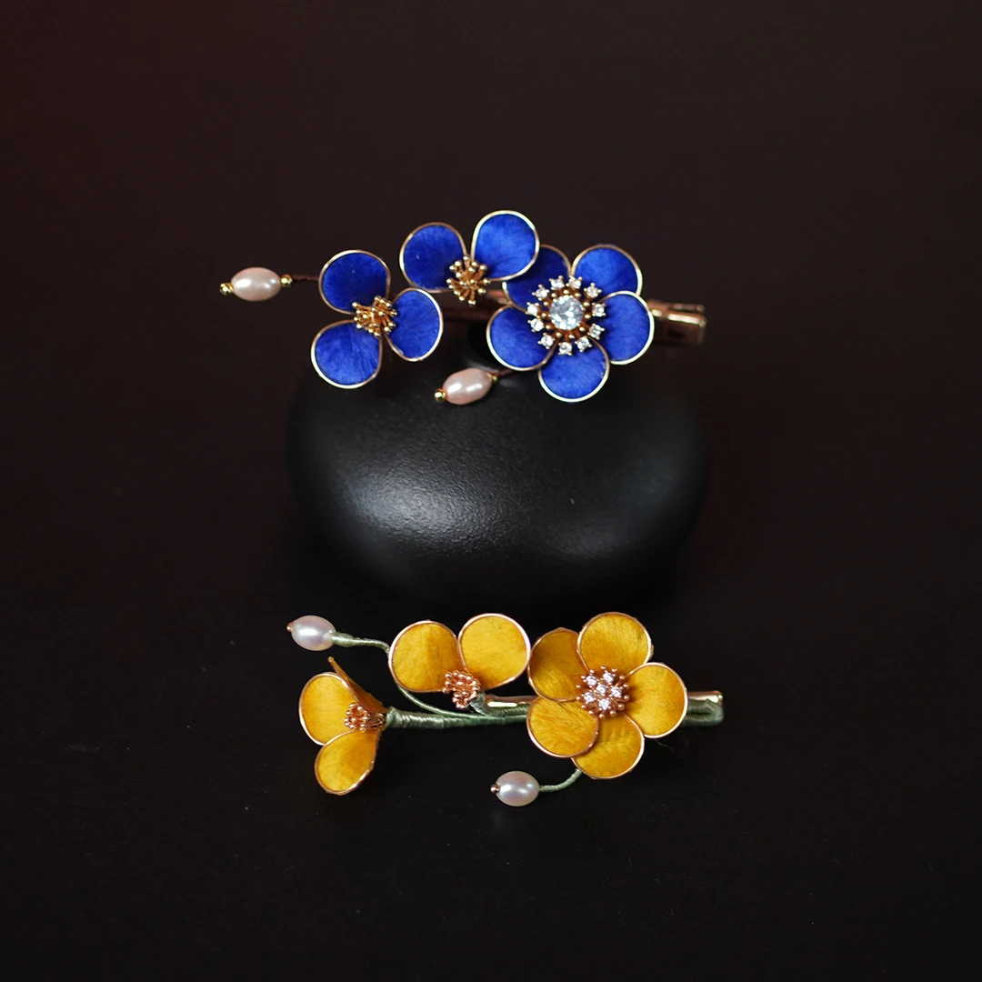 非遗绒花丨梅韵流光 纯手工国风新中式桑蚕丝线掐丝绒花发边夹