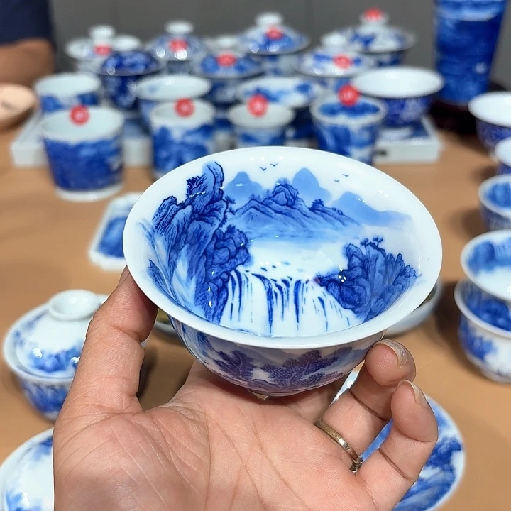 景德镇纯手工手绘压手杯