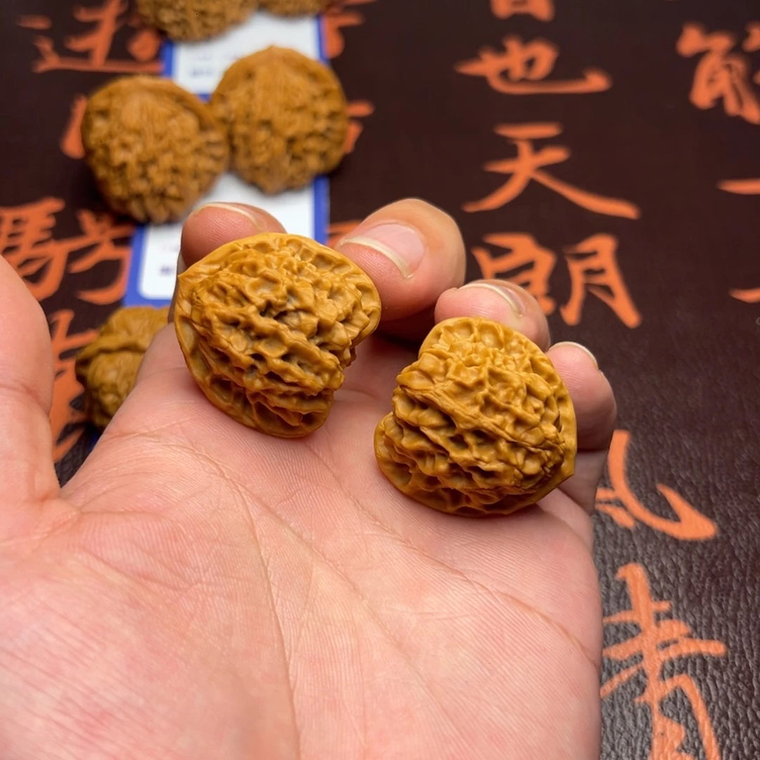 文玩核桃把件209秦闷33尺