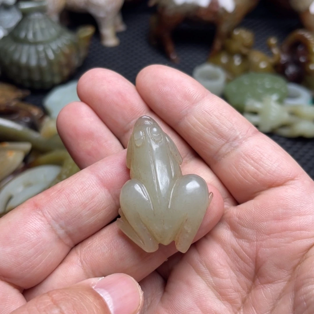 【闪购商品】和田玉挂件未镶嵌虎*天