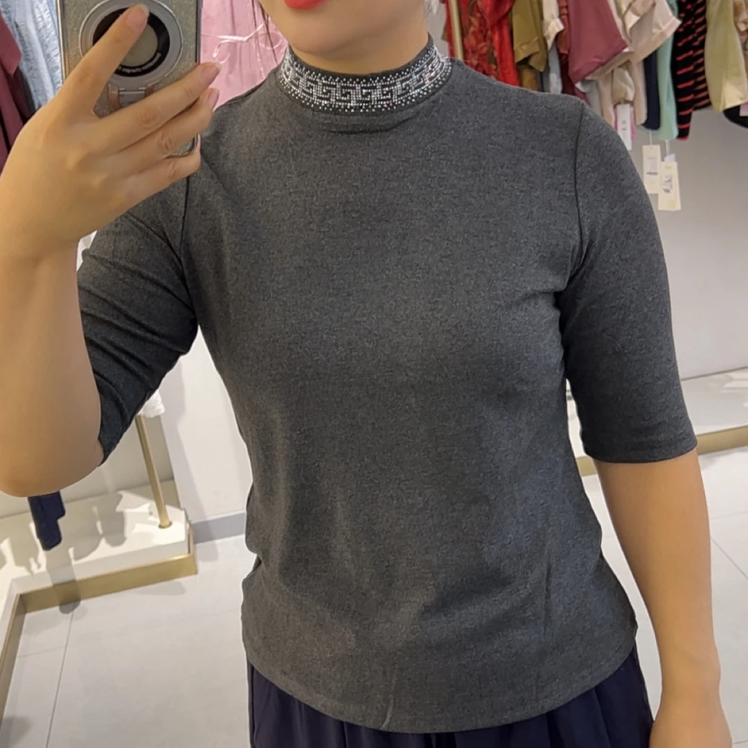 立领中袖弹力圆领烫钻小衫
