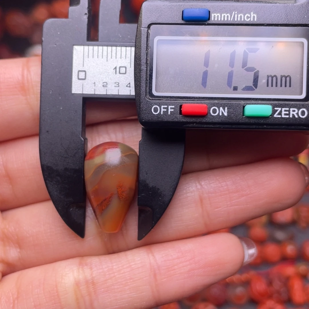 南红玛瑙未镶嵌配饰包浆三通