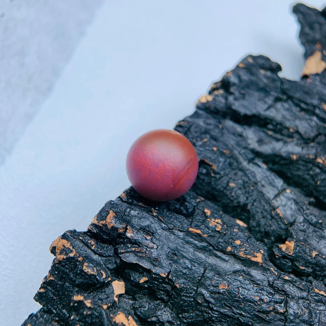 天然原矿七彩盐源玛瑙西瓜俏色磨砂草花珠单颗