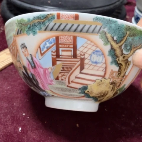 上***吉粉彩手把件鼻烟壶