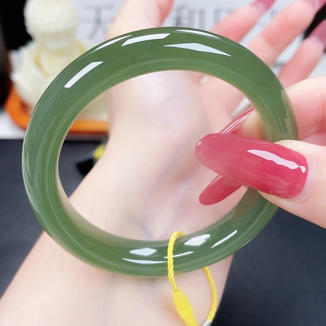 和田玉未镶嵌手镯52